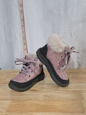 OshKosh B'gosh Ramira Glitter Boots